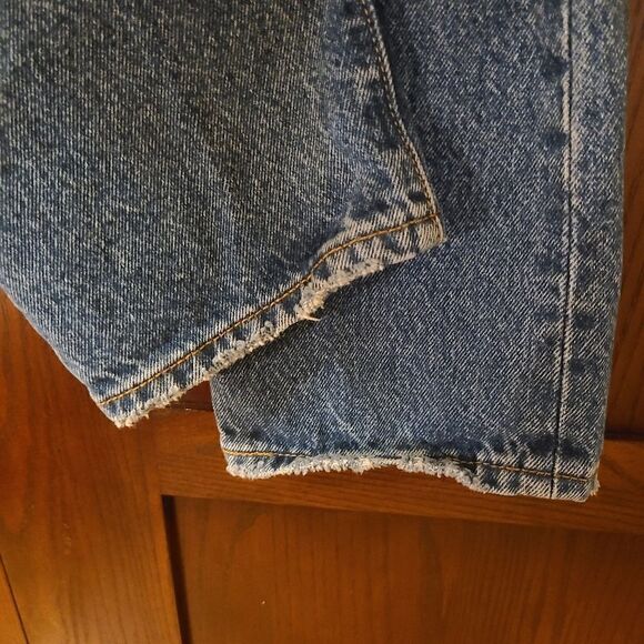 Levis 501 Button Fly Dark Indigo Distressed Size 25 x 26 - Picture 7 of 10